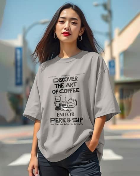 Smart Style Guide: Everyday Fashion with Shirts, Dresses, and Tees