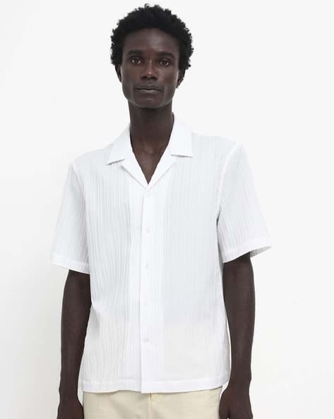 Rare Rabbit Men Boxy Fit Shirt with Cuban Collar