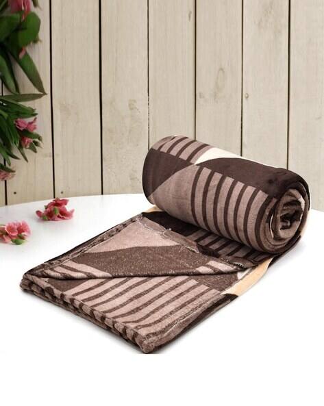 RRC Fleece Printed Double Dohar With 2 Pillow Covers