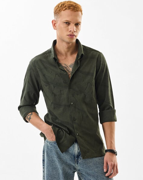 Buy Dark Green Shirts for Men by SNITCH Online | Ajio.com