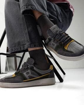 rare rabbit Men Round-Toe Lace-Up Casual Shoes -picture-15