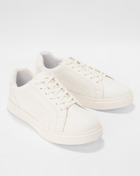 pantaloons mens shoes