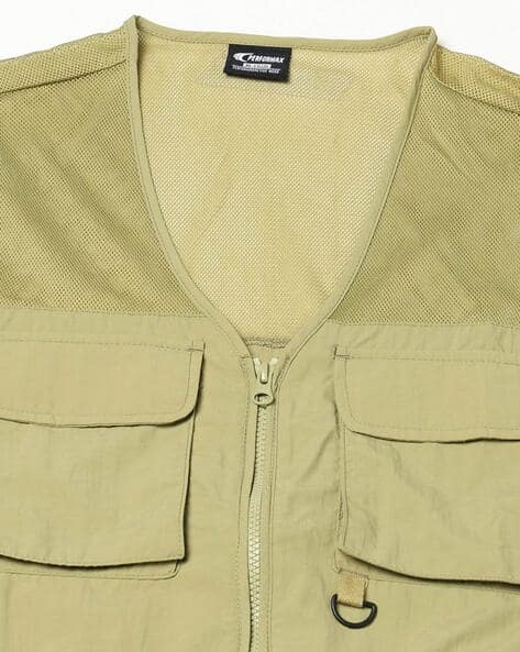 Buy PERFORMAX Men Relaxed Fit Outdoor Utility Vest Online | Ajio.com