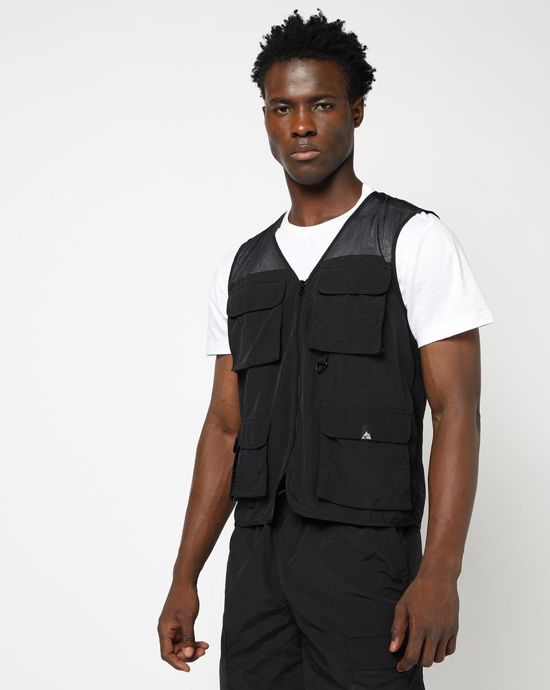 Buy PERFORMAX Men Relaxed Fit Outdoor Utility Vest Online | Ajio.com Buy PERFORMAX Men Relaxed Fit Outdoor Utility Vest Online | Ajio.com
