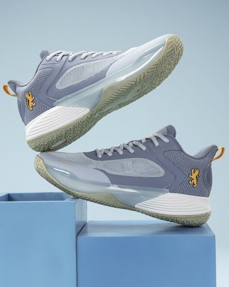 Men Lace-Up Sports Shoes with Mesh Upper