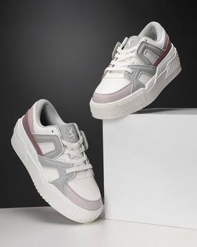 red tape Women Regular Fit Lace-Up Casual Shoes-picture-49