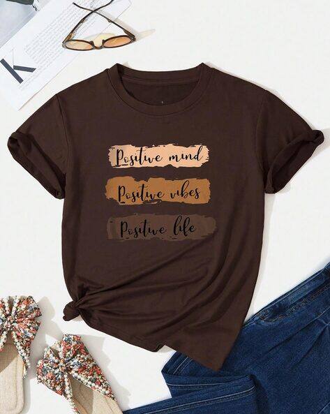 GENZY Women Typographic Print Oversized Fit Round-Neck T-Shirt