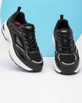 Women Casual Shoes With Mesh Upper