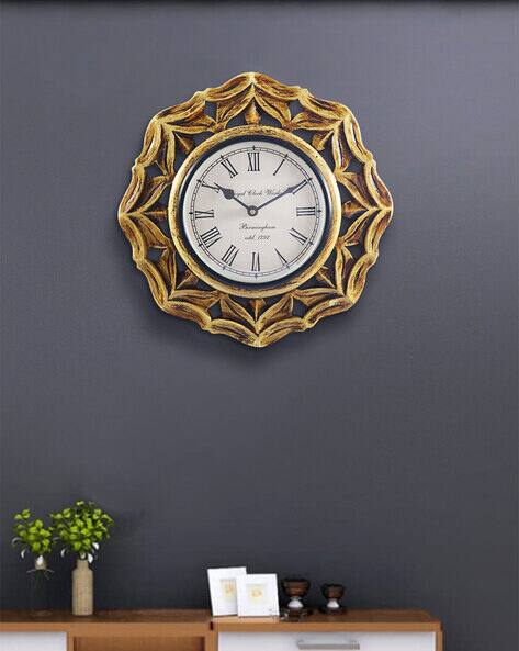 Aapno Rajasthan Stylish Floral Round Wall Clock