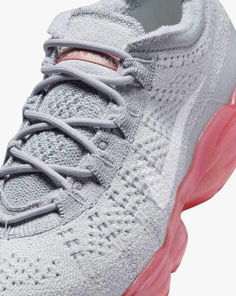nike vapormax flyknit pink and grey