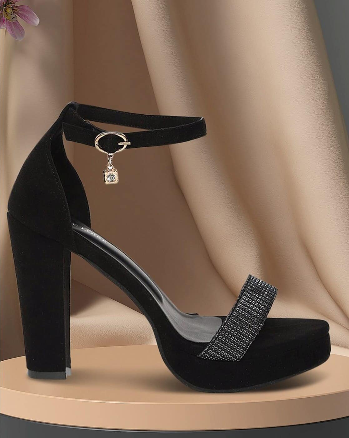 YELLO☆BLACK WHALE PLATFORM SANDALS☆Mサイズ YELLO / BLACK WHALE