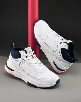 campus Men Round-Toe Sneakers with Lace Fastening -picture-16
