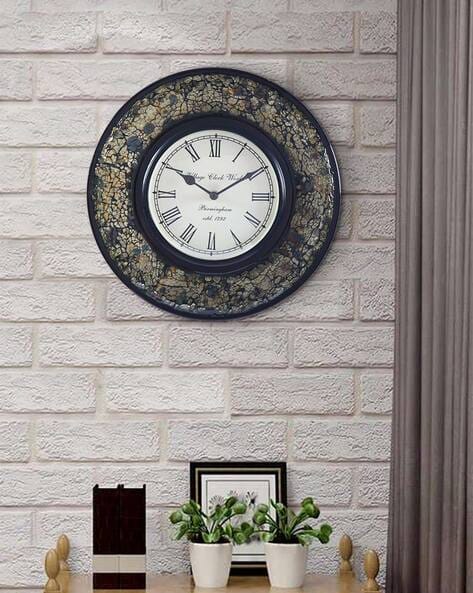 Aapno Rajasthan Textured Printed Round Wall Clock