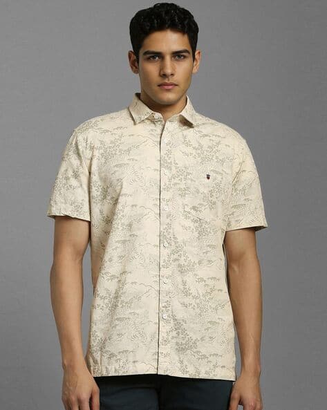 LOUIS PHILIPPE Men Spread Collar Regular Fit Shirt