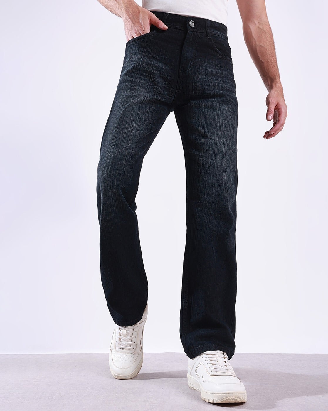 Buy HENCE Men Textured Flared Mid-Rise  Online | Ajio.com