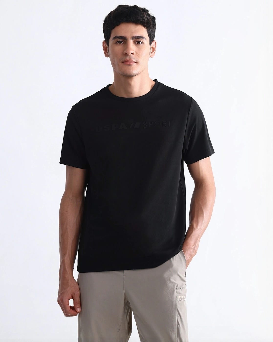 Men Logo Print Slim Fit Round-Neck T-Shirt