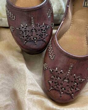 Women Slip-on Sandals with Synthetic Upper