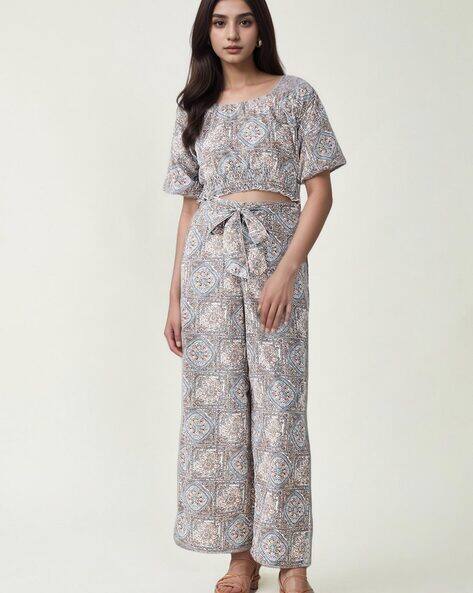 LEIA Women Polyester 2-Piece Sets