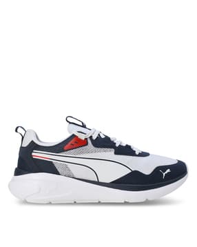 Flex Flare Low-Top Running Shoes-image-38