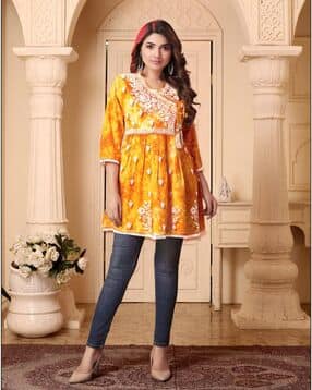 nyrika Women Embroidered Angrakha Tunic-picture-31