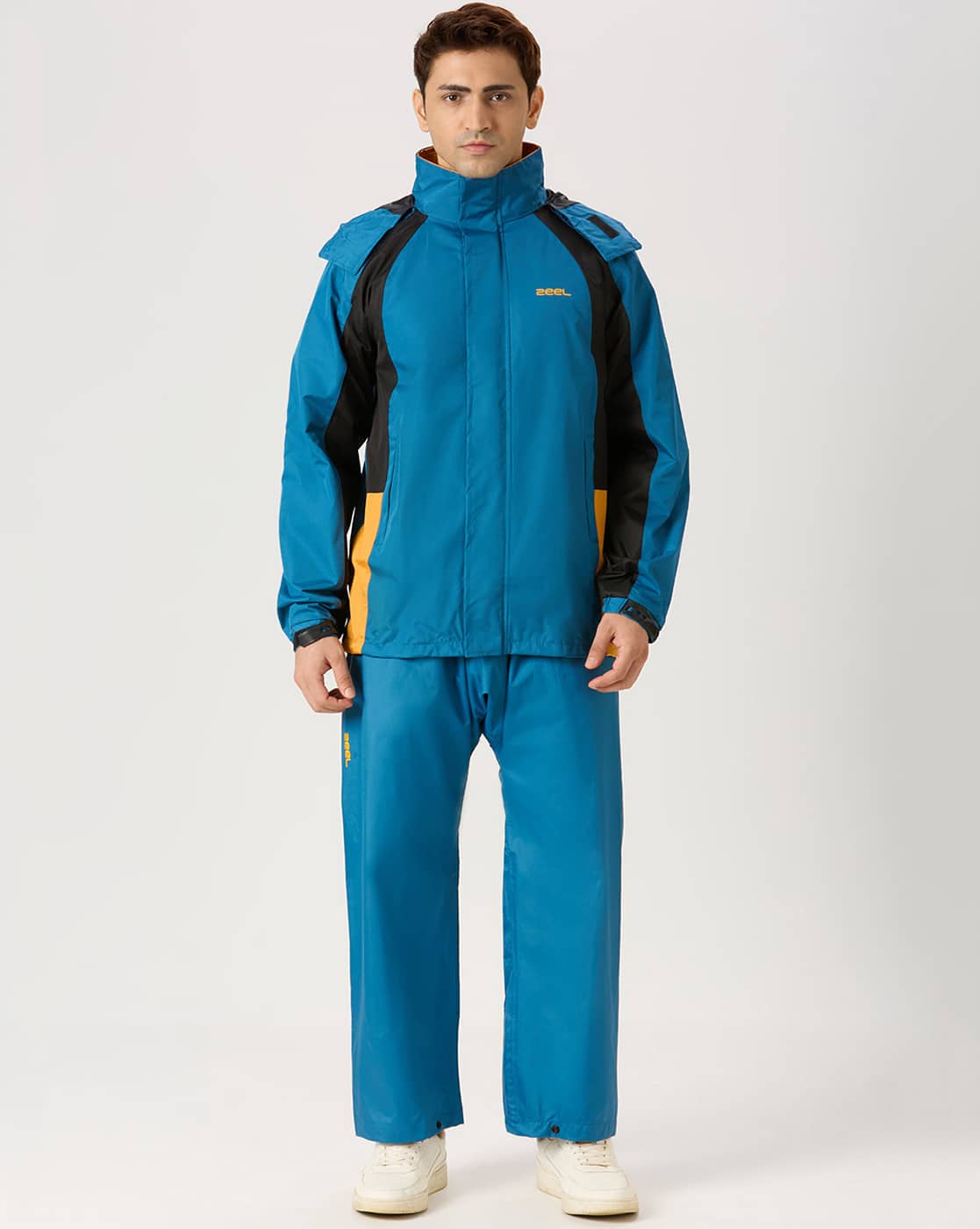 Buy ZEEL Men Relaxed Fit Raincoat Online | Ajio.com