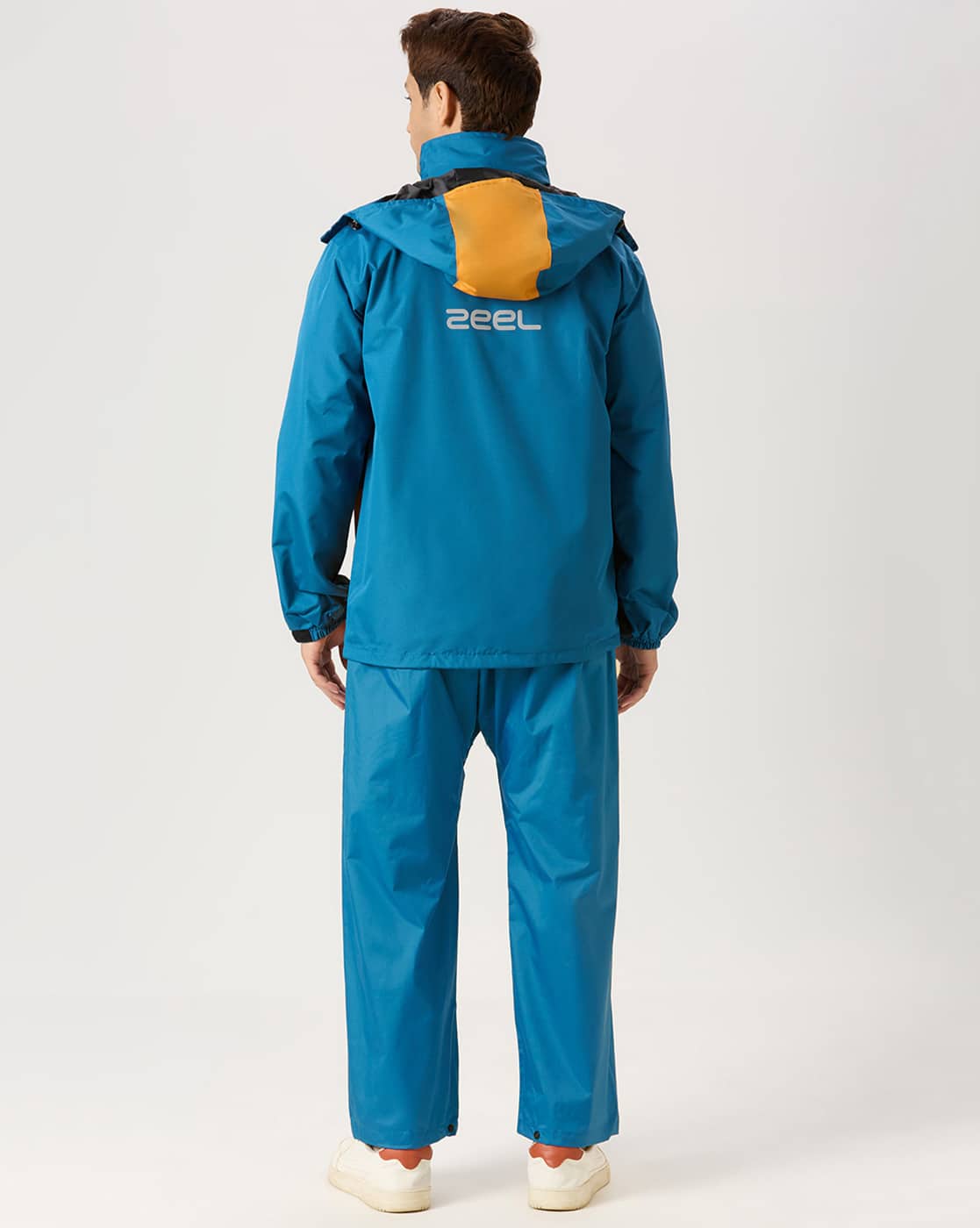 -1117Wx1400H-701645626-blue-