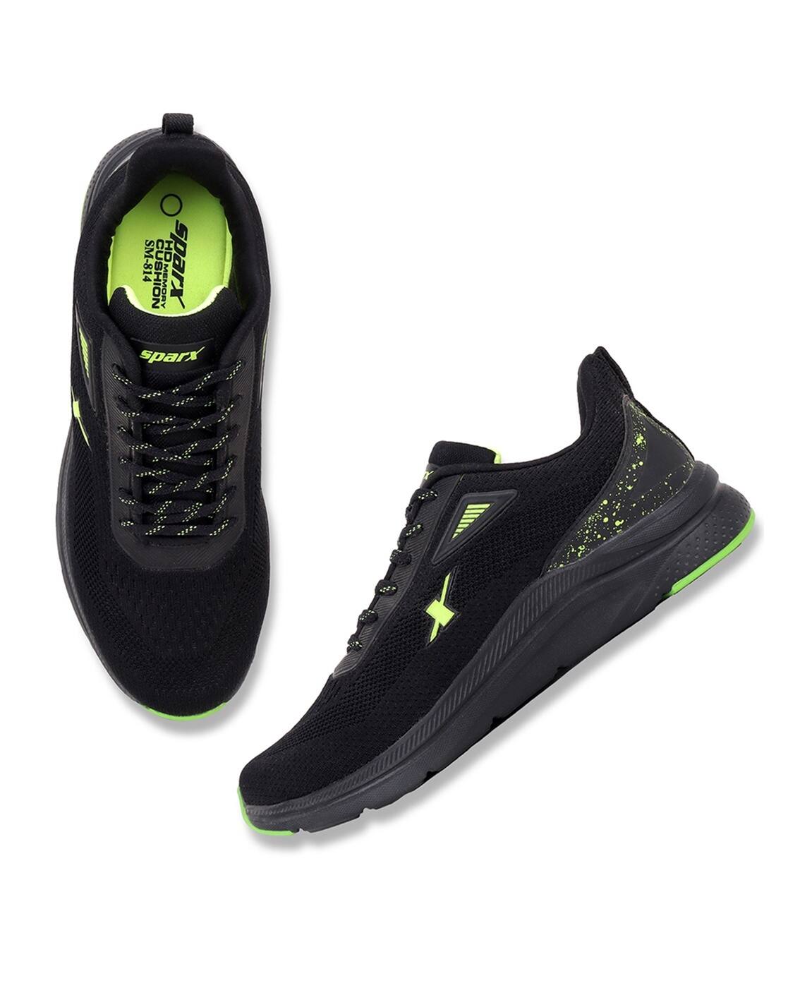 Men Knitted Running Shoes with Lace Fastening