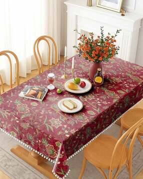 Casableu Kashmiri 6 Seater Table Cloth Dust-Proof Table Cover