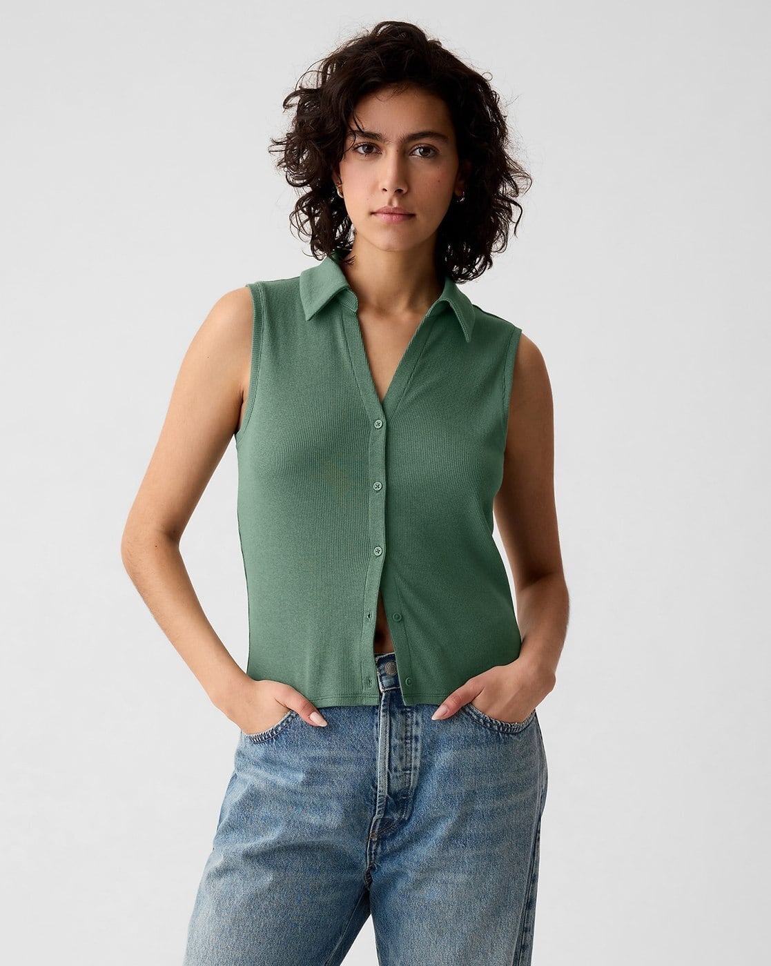 Ribbed Button-Down Short Sleeves Top