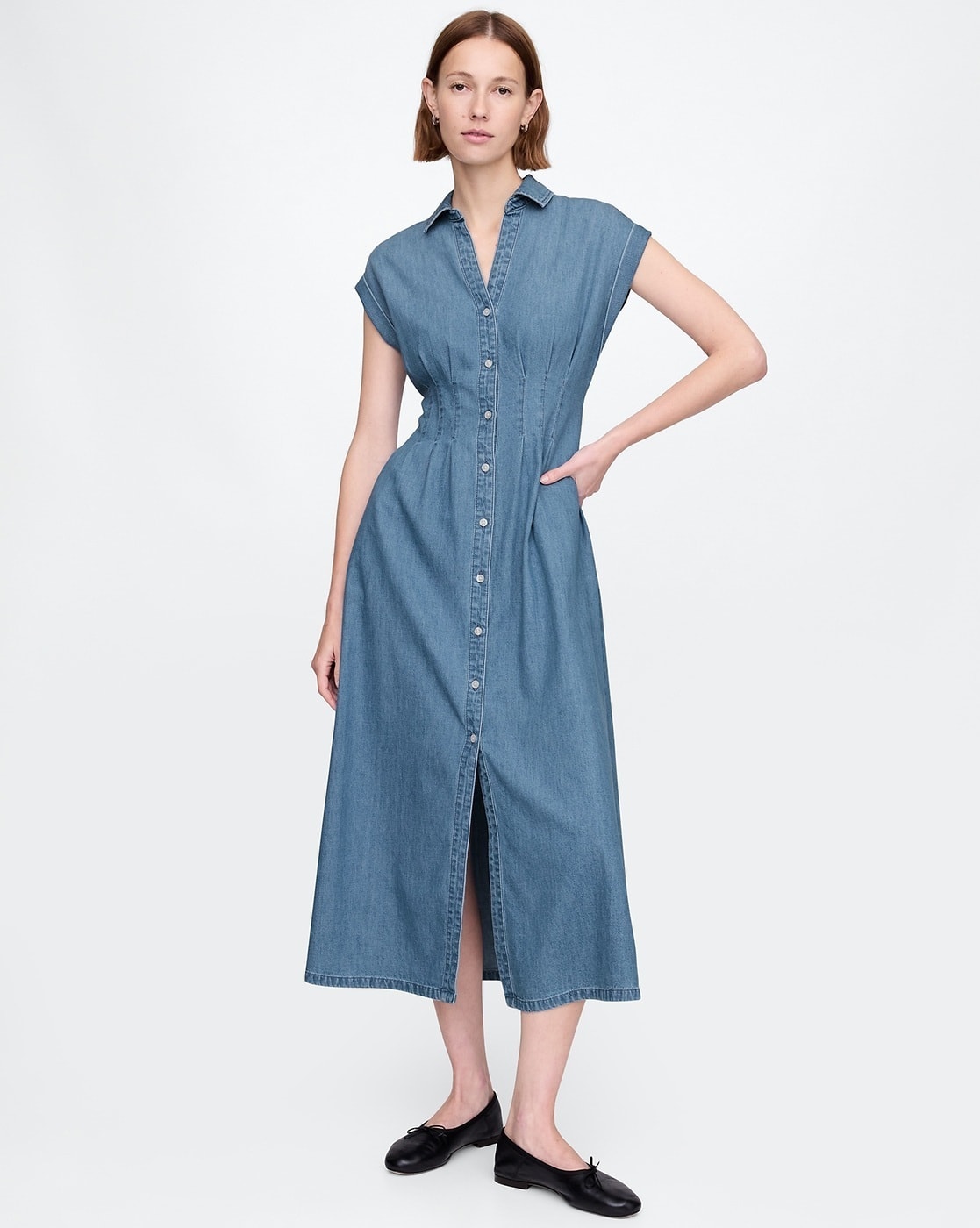 Women Pleated Maxi Shirt Dress with Insert Pockets
