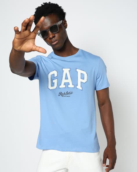 Buy GAP Men Brand Print Slim Fit Crew Online | Ajio.com