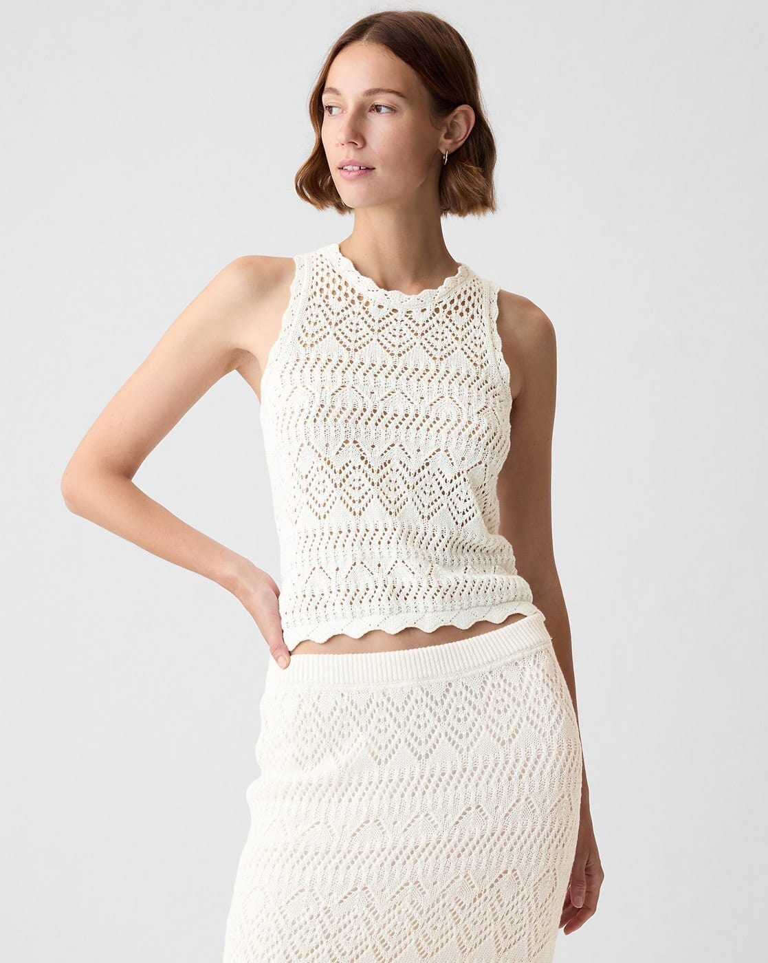 Women Solid Sleeveless Crochet Tank Top