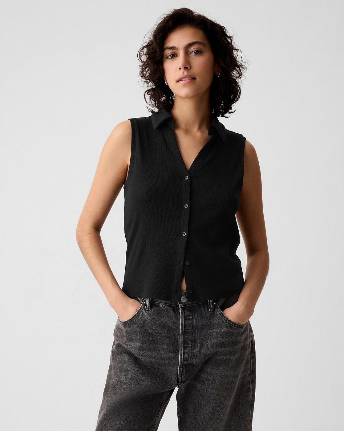 Ribbed Button-Down Short Sleeves Top