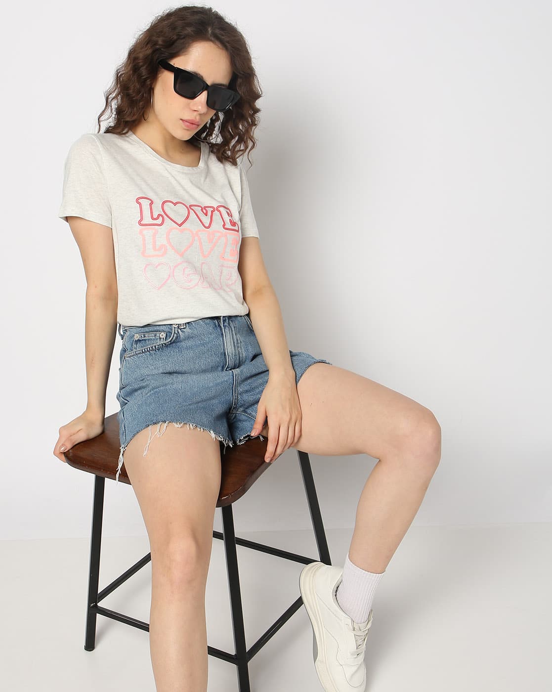 Crew-Neck Love Printed Short Sleeves T-Shirt