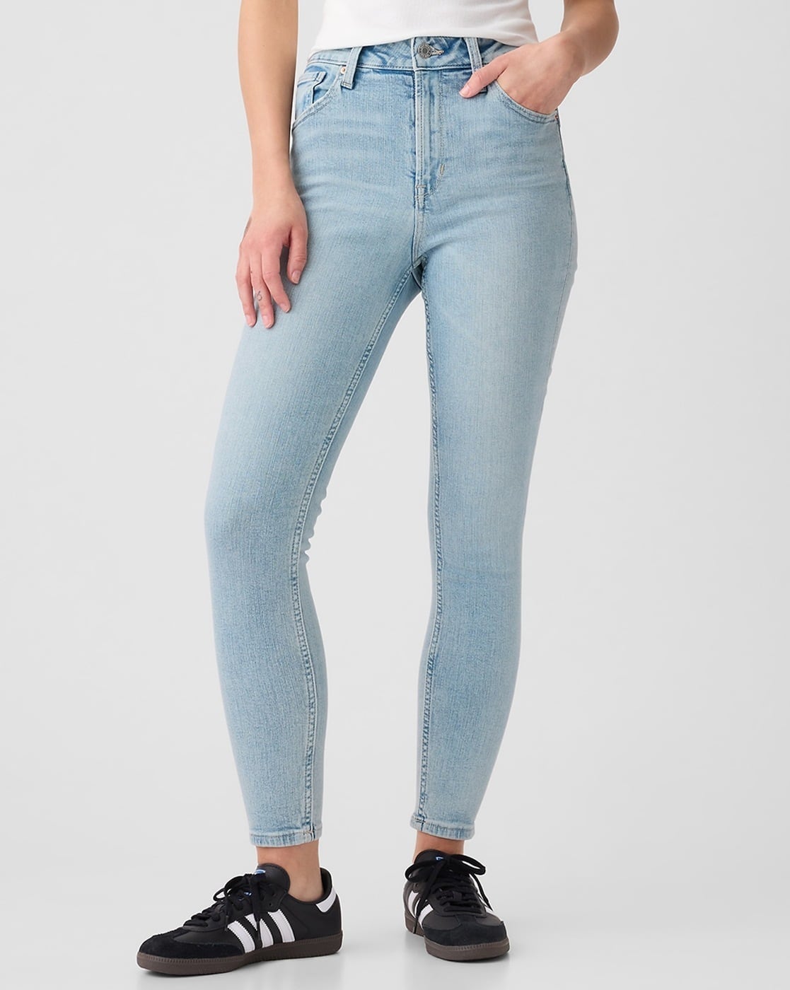 High-Rise Skinny Fit Light-Wash Jeans