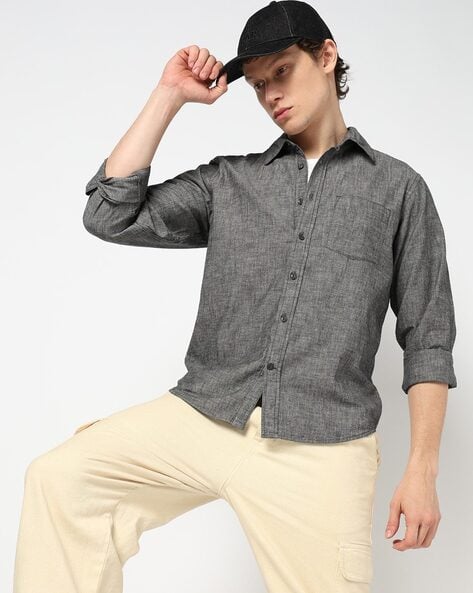 Buy GAP Slim Fit Chambray Button-Down Shirt Online | Ajio.com