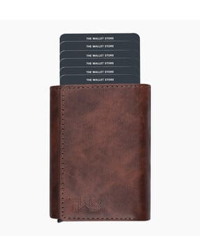 the wallet store Men Logo Embossed Card Holder-picture-41