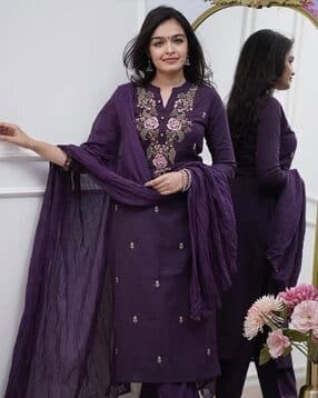 kiana house of fashion Women Embroidered Straight Kurta Set-picture-18