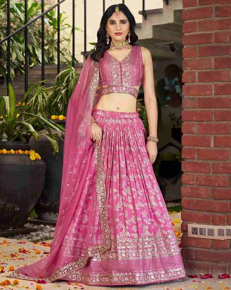 Women Embellished Embroidery Lehenga Choli Set with Dupatta