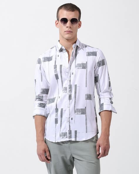 The Indian Garage Co Men Printed Slim Fit Shirt