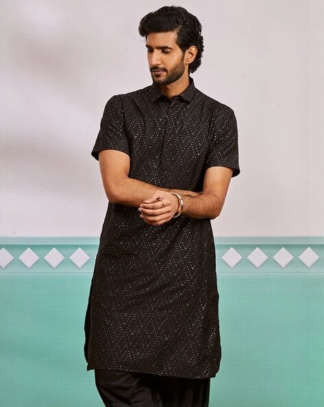 Men Embroidered Regular Fit Long Kurta with Spread Collar