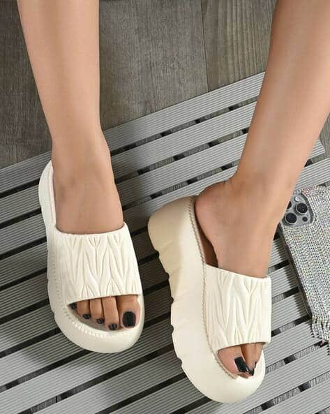 DOCTOR HEALTH SUPER SOFT Women Regular Fit Slides Slippers with Round Toes