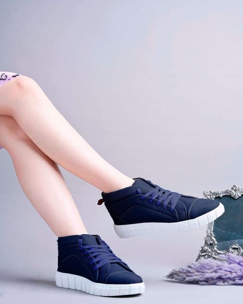 LONGWALK Women Ankle-Length Boots
