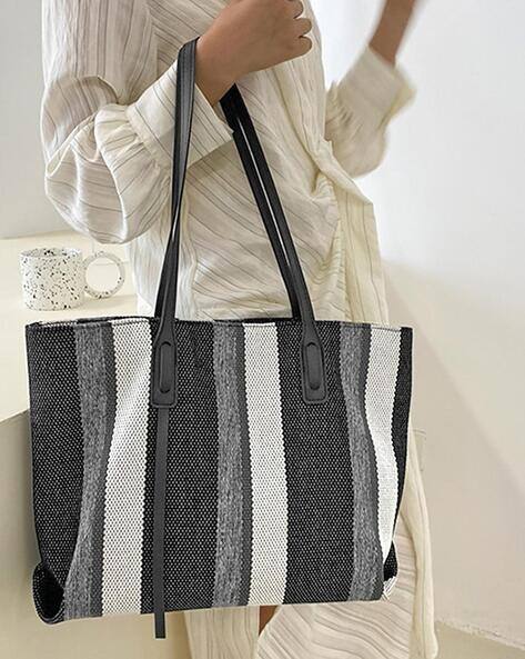 Lulu & Sky Women Striped Tote Bag