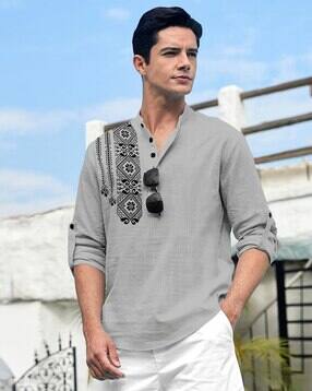folgen Men Regular Fit Short Kurta with Mandarin Collar-picture-42