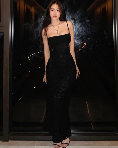 Women Embroidered Strappy Bodycon Dress