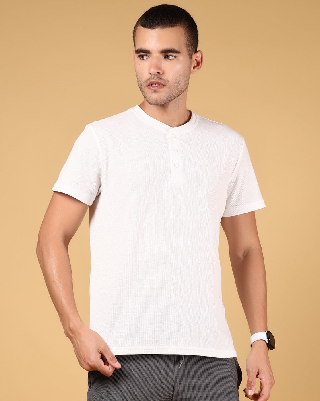 Buy V-MART Men Regular Fit Henley T-Shirt Online | Ajio.com