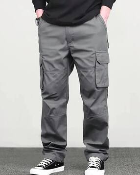 inkkr.in Men Double-Pleated Slim Fit Cargo Pants-picture-48