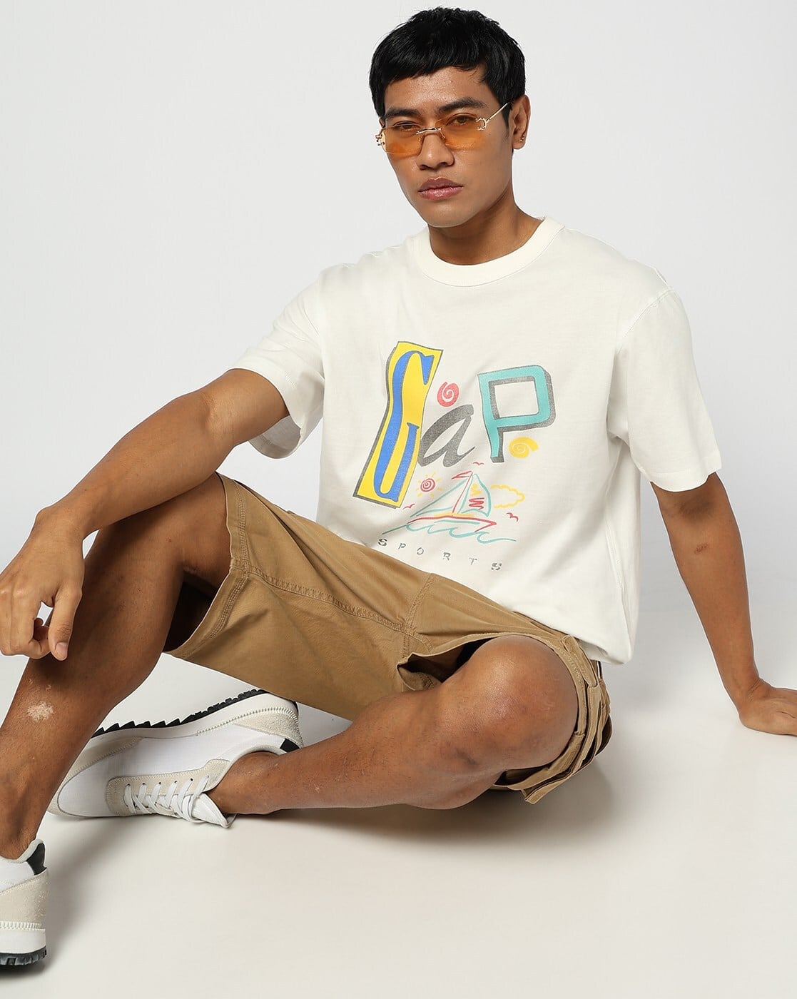 Men Graphic Print Short-Sleeves Regular Fit T-Shirt