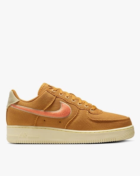 Men Air Force Lace-Up Sneakers